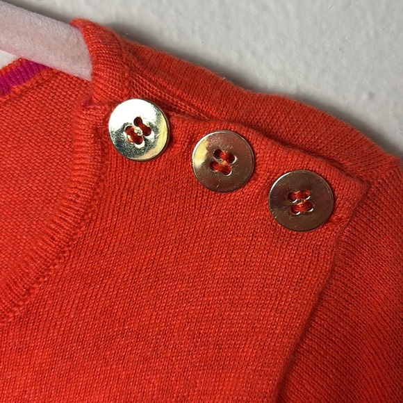 Gretchen Scott Polly Pocket 3/4 length sleeve sweater w/ Gold Button Decor sz M - Picture 6 of 9